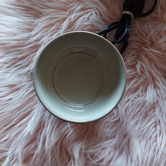 Scentsy Bamboo Tali Wax Warmer - Picture 4 of 4